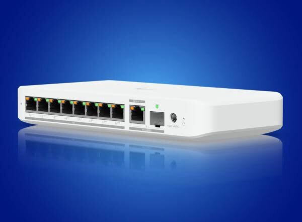 ubiquiti usw-flex-2.5g 8 port switch