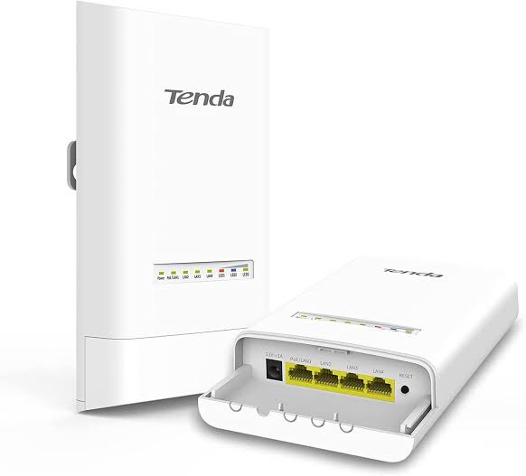 Tenda OS3 5GHz Outdoor 867Mbps CPE with 12dBi Antenna and 4 LAN Ports